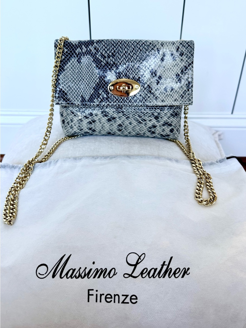 Massimo Leather Firenze Genuine Italian Snakeskin Crossbody Purse🇮🇹